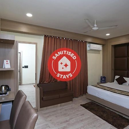 Capital O 5663 Gs Inn Chinhat Exteriér fotografie