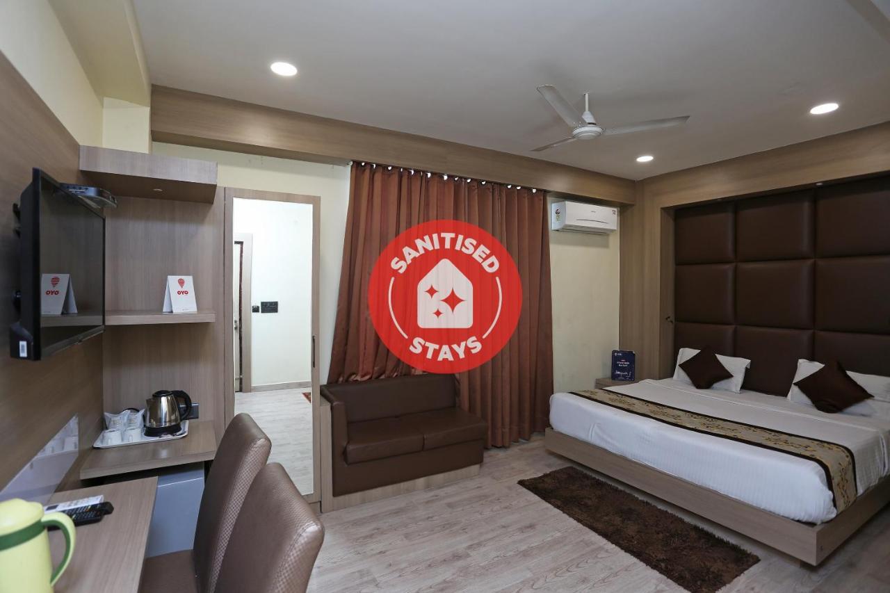 Capital O 5663 Gs Inn Chinhat Exteriér fotografie